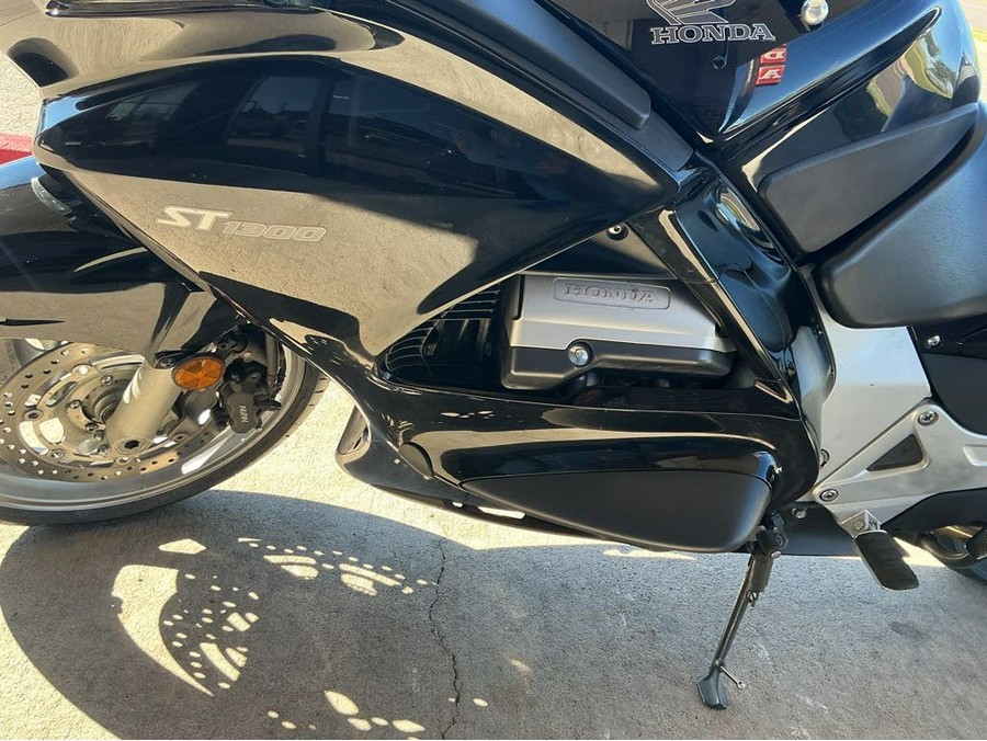 2012 ST1300 ABS - Honda