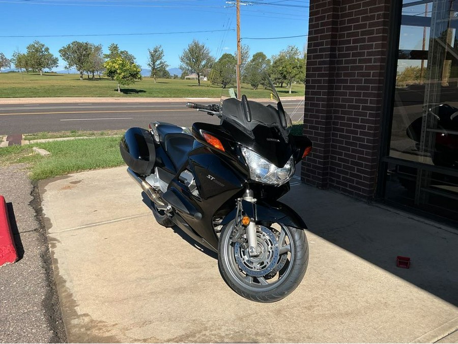 2012 ST1300 ABS - Honda