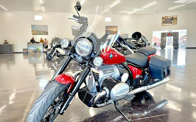 2022 BMW R 18 Classic Mars Red Metallic