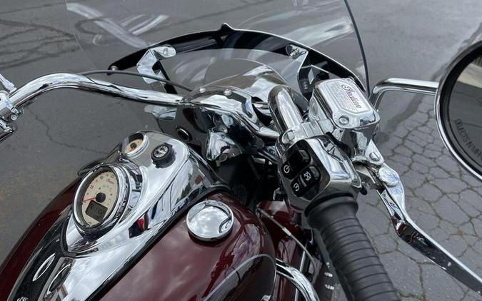 2022 Indian Motorcycle® Springfield® Maroon Metallic/Crimson Metallic