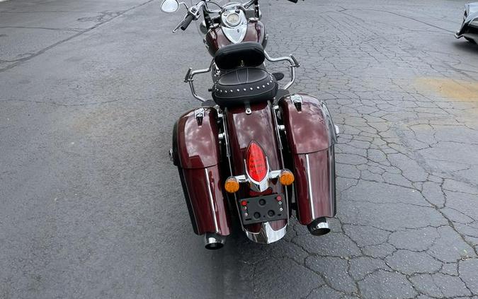 2022 Indian Motorcycle® Springfield® Maroon Metallic/Crimson Metallic