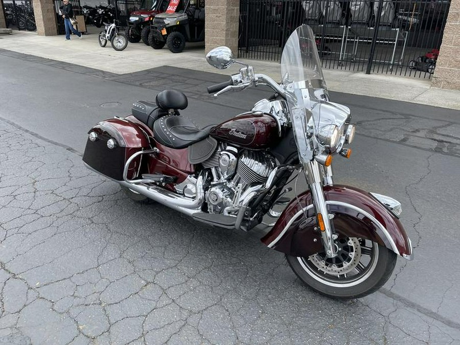 2022 Indian Motorcycle® Springfield® Maroon Metallic/Crimson Metallic