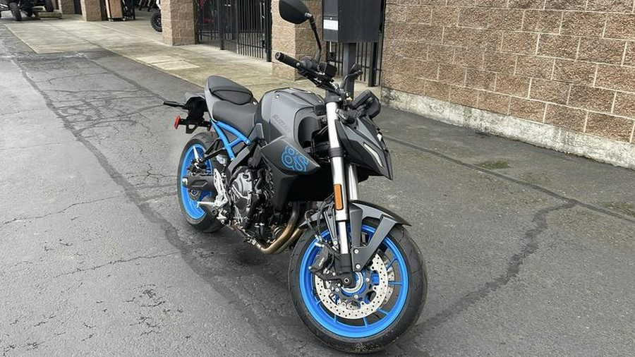 2024 Suzuki GSX-8S