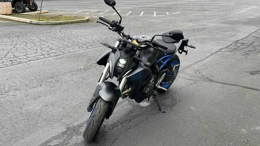 2024 Suzuki GSX-8S