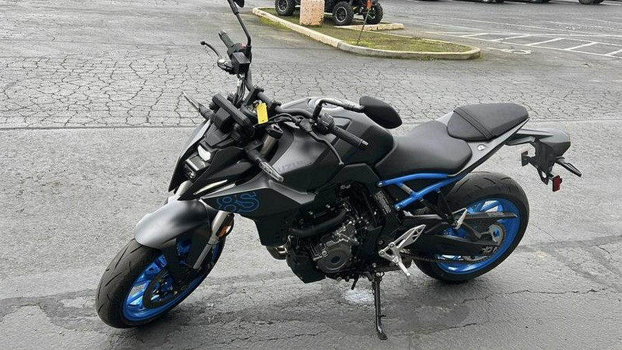 2024 Suzuki GSX-8S