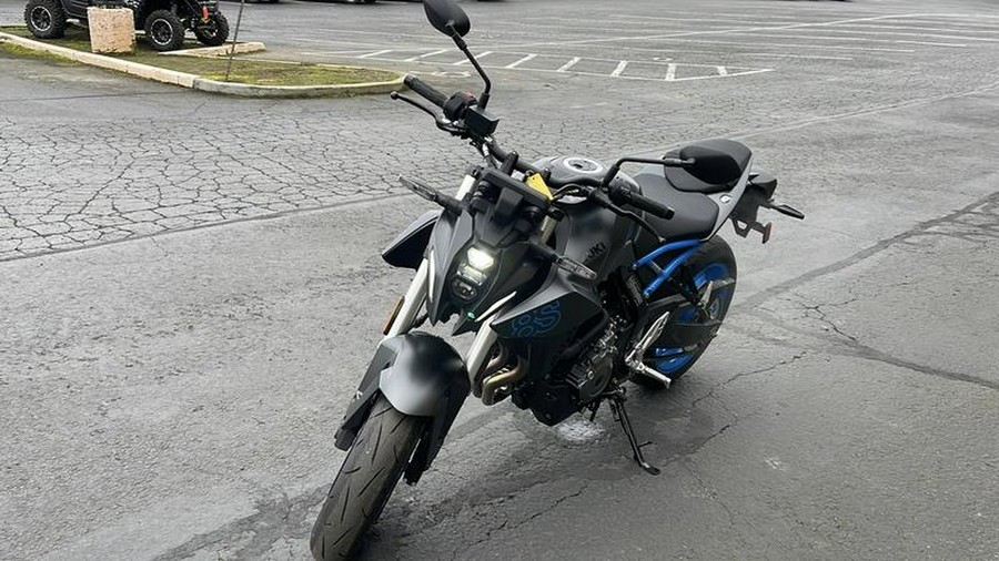 2024 Suzuki GSX-8S