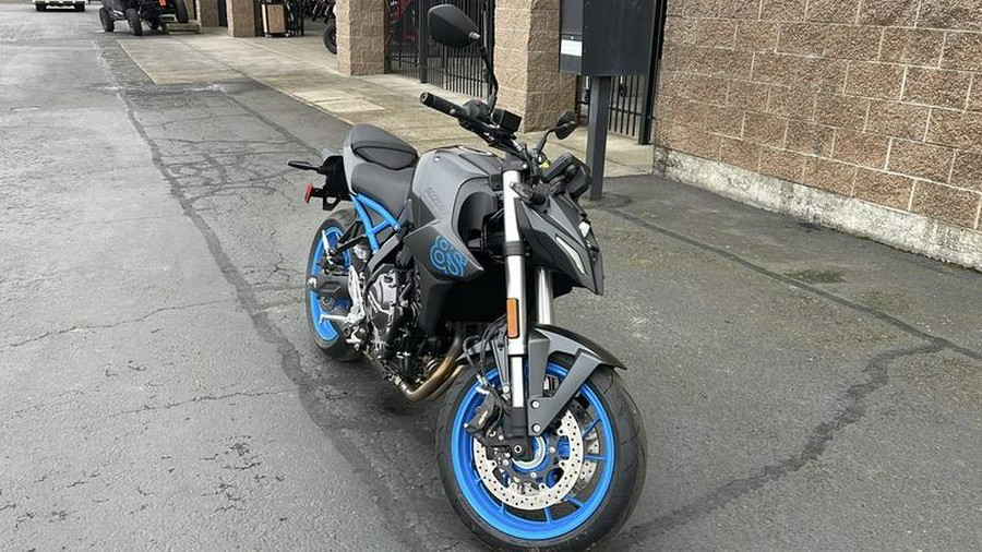 2024 Suzuki GSX-8S