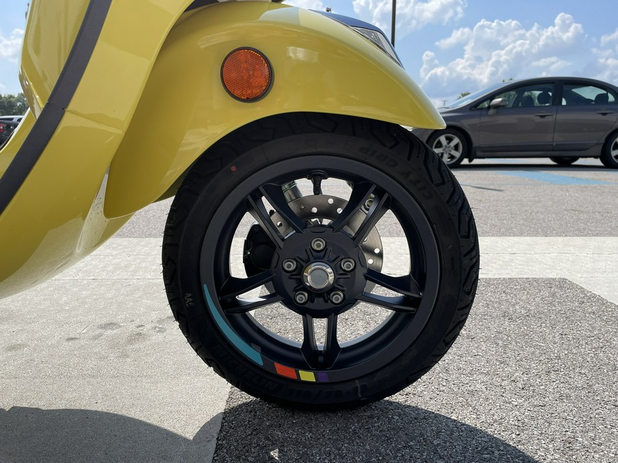 2024 Vespa Primavera 50
