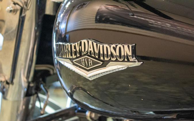 2019 Harley-Davidson® FLHR - Road King®