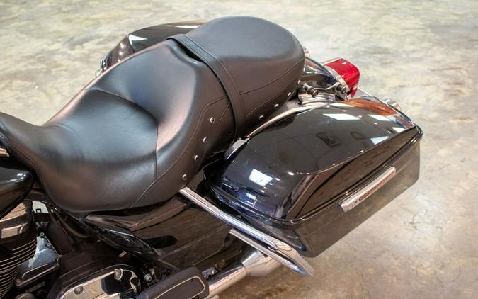 2019 Harley-Davidson® FLHR - Road King®