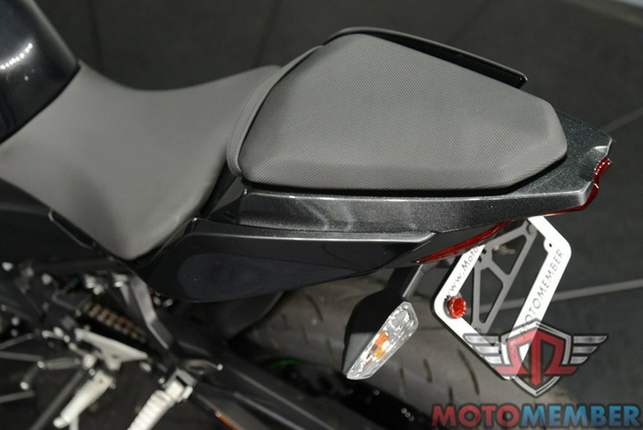 2023 Kawasaki Ninja 400 Matrix Camo Gray/Metallic Matte Carbon