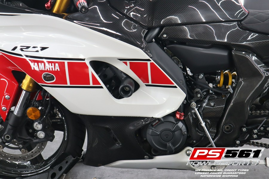 2022 Yamaha Motor Corp., USA YZF-R7 World GP 60th Anniversary Edition