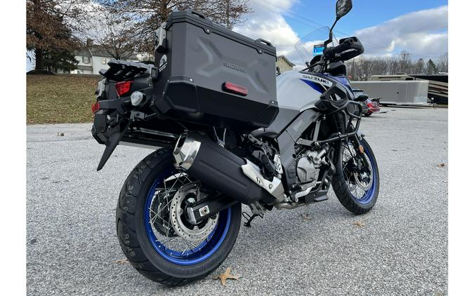 2024 Suzuki V-Strom 650XT Adventure