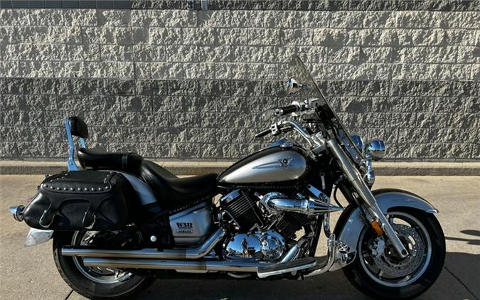 2004 Yamaha V Star 1100 Silverado