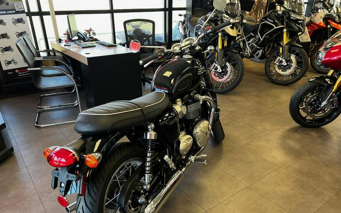 2024 Triumph Bonneville T120 Black Jet Black