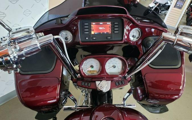 2015 Harley-Davidson Road Glide® Base