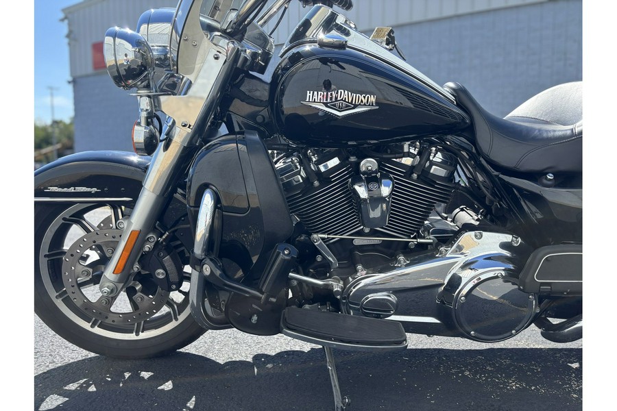 2017 Harley-Davidson® ROAD KING