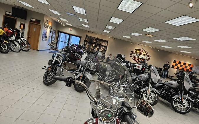 FLHR 2021 Road King®