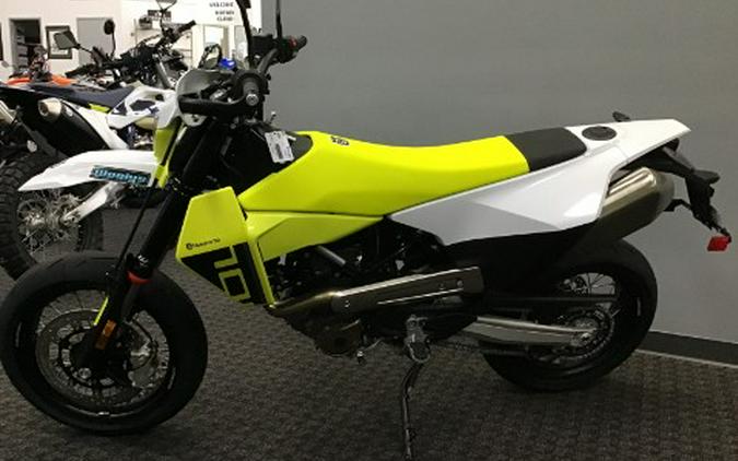 2026 Husqvarna 701 Supermoto