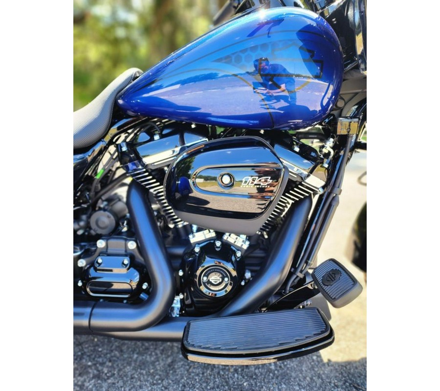 2024 Harley-Davidson® FLTRT - Road Glide® 3