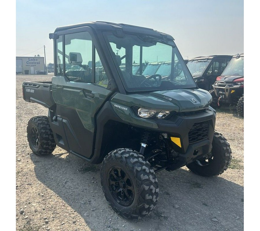 2024 Can-Am® Defender DPS CAB HD9