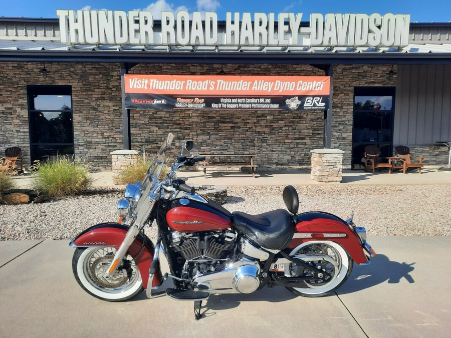 2020 Harley-Davidson® Deluxe Billiard Red/Vivid Black