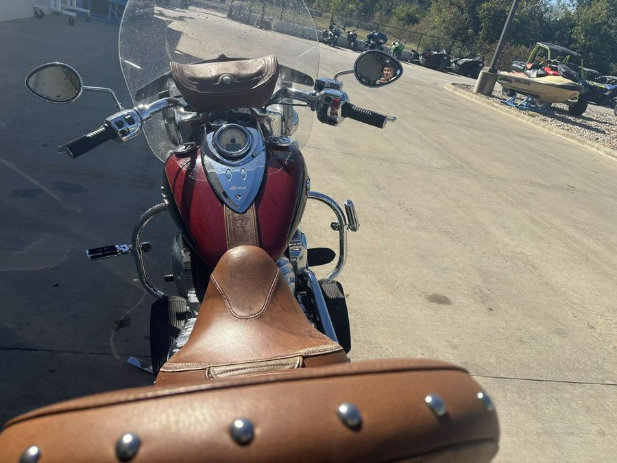 2015 Indian Motorcycle® Chief® Vintage Indian Red / Thunder Black