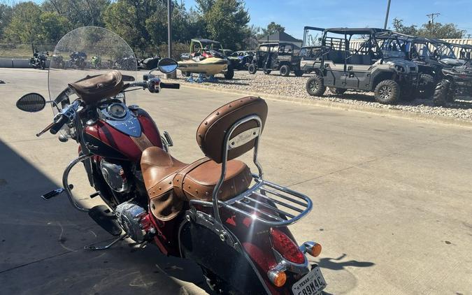2015 Indian Motorcycle® Chief® Vintage Indian Red / Thunder Black
