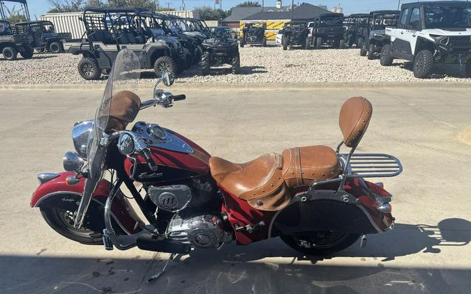 2015 Indian Motorcycle® Chief® Vintage Indian Red / Thunder Black