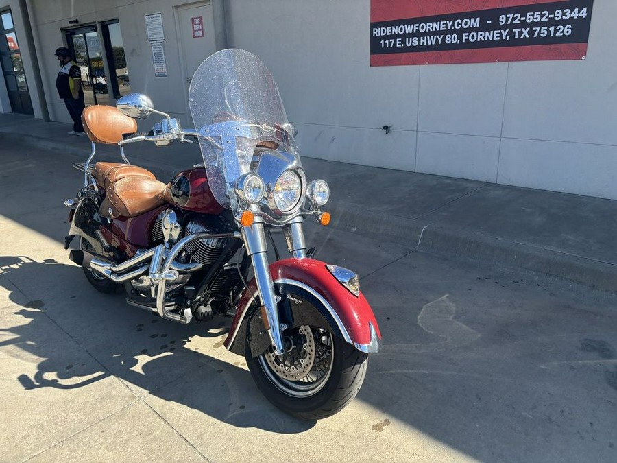 2015 Indian Motorcycle® Chief® Vintage Indian Red / Thunder Black