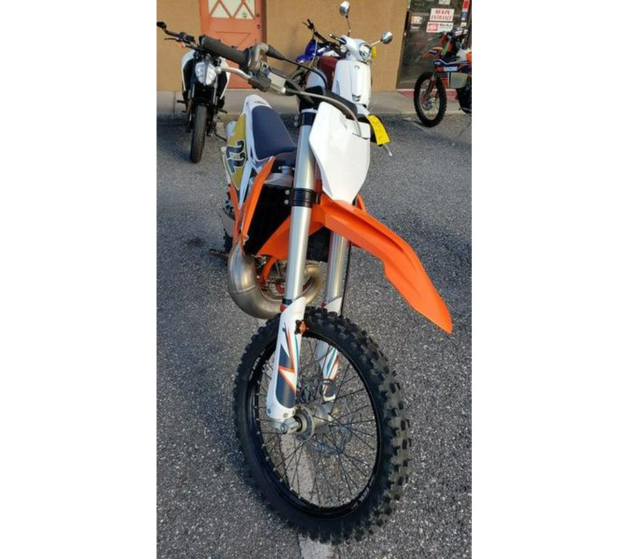 2022 KTM 250 SX