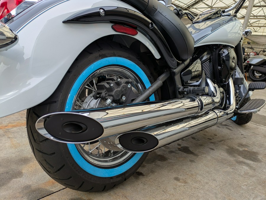 2024 Kawasaki Vulcan 900 Classic