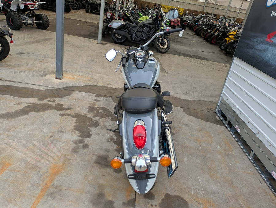 2024 Kawasaki Vulcan 900 Classic