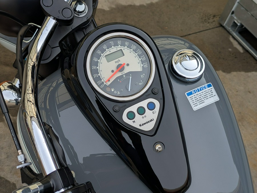2024 Kawasaki Vulcan 900 Classic