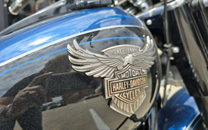 2018 Harley-Davidson® FLHCS - Softail® Heritage Classic 114