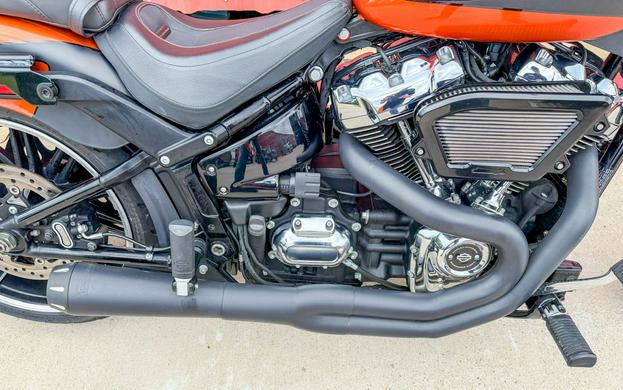 2019 Harley-Davidson® Breakout® 114 FXBRS Scorched Orange/Black Denim