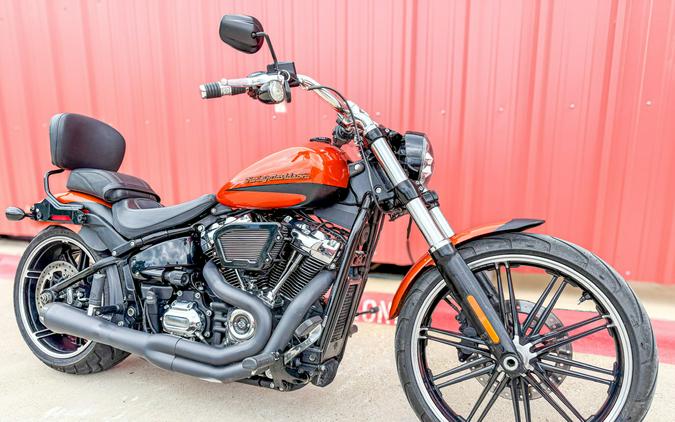 2019 Harley-Davidson® Breakout® 114 FXBRS Scorched Orange/Black Denim