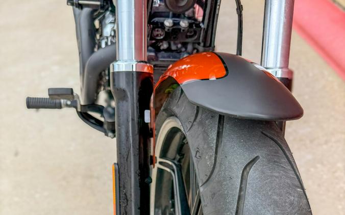 2019 Harley-Davidson® Breakout® 114 FXBRS Scorched Orange/Black Denim