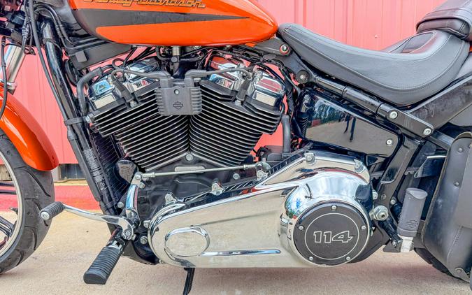 2019 Harley-Davidson® Breakout® 114 FXBRS Scorched Orange/Black Denim
