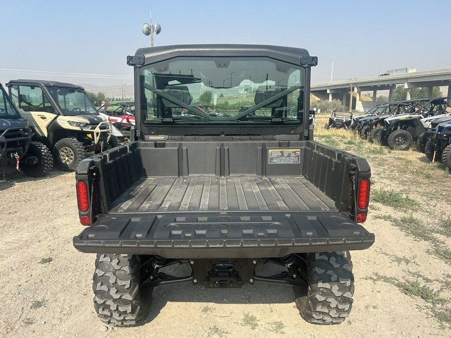 2024 Can-Am® Defender DPS CAB HD9