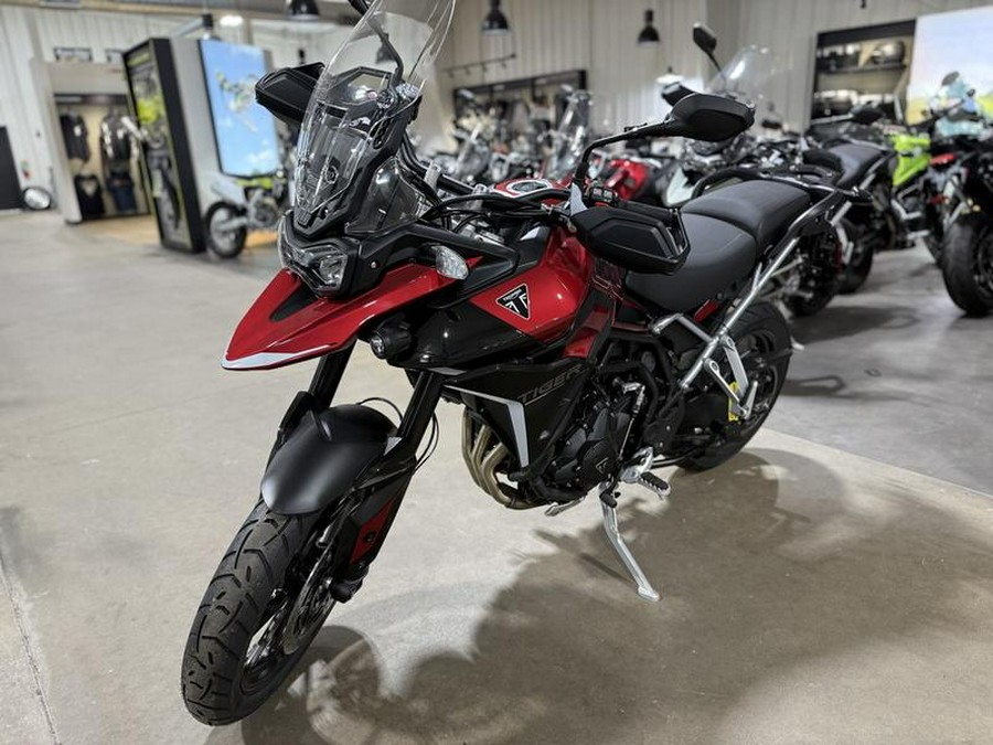 2025 Triumph Tiger 900 GT Pro Carnival Red / Sapphire Black