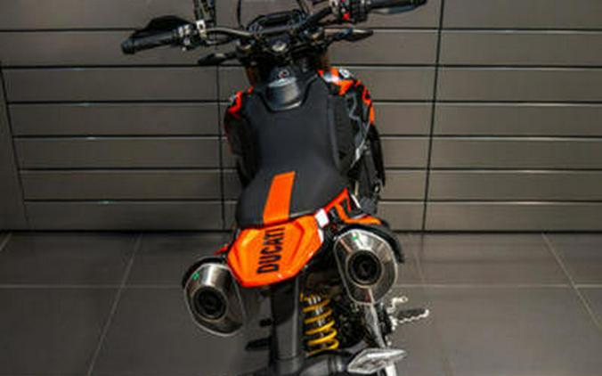 2025 Ducati Hypermotard 698 Mono RVE Graffiti