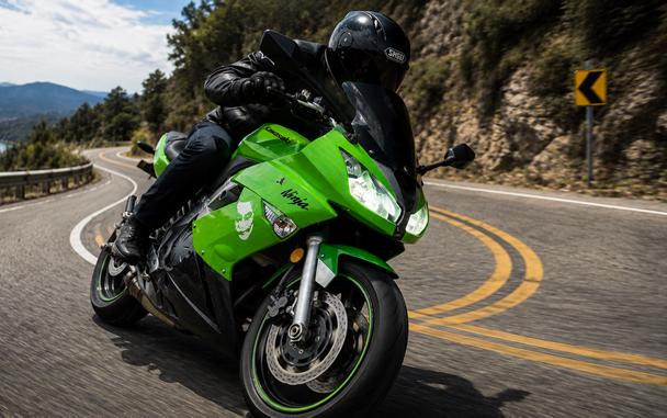 2009 KAWASAKI EX650-C - FA32057