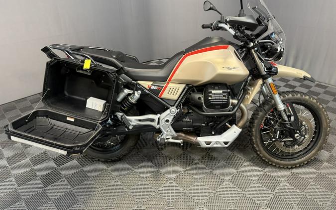 2020 MOTO GUZZI V85 TT TRAVEL