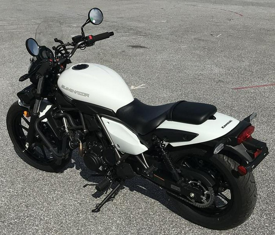 2024 Kawasaki Eliminator® Pearl Robotic White