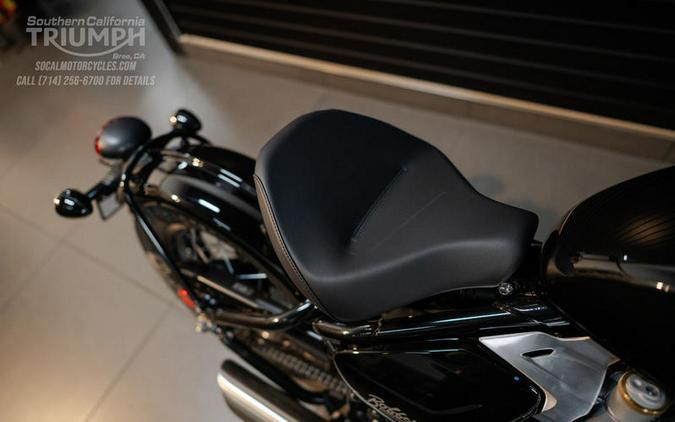 2026 Triumph Bonneville Bobber Jet black