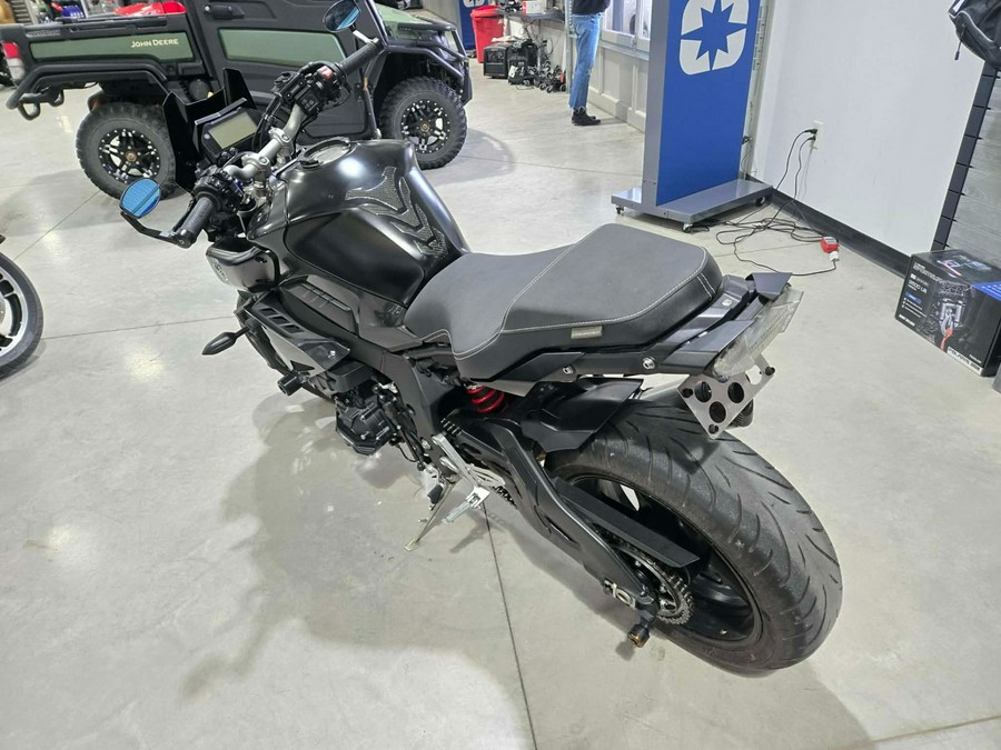 2017 Yamaha FZ-10