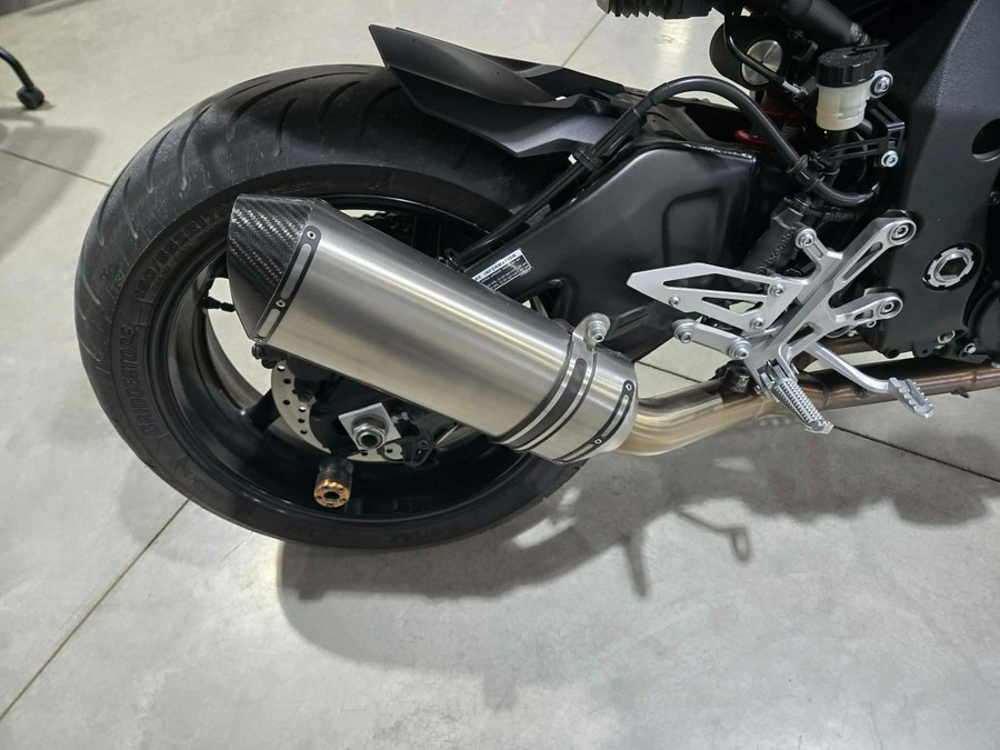 2017 Yamaha FZ-10
