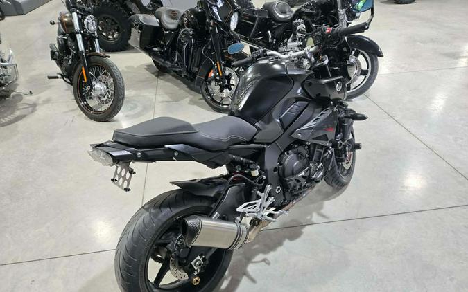 2017 Yamaha FZ-10