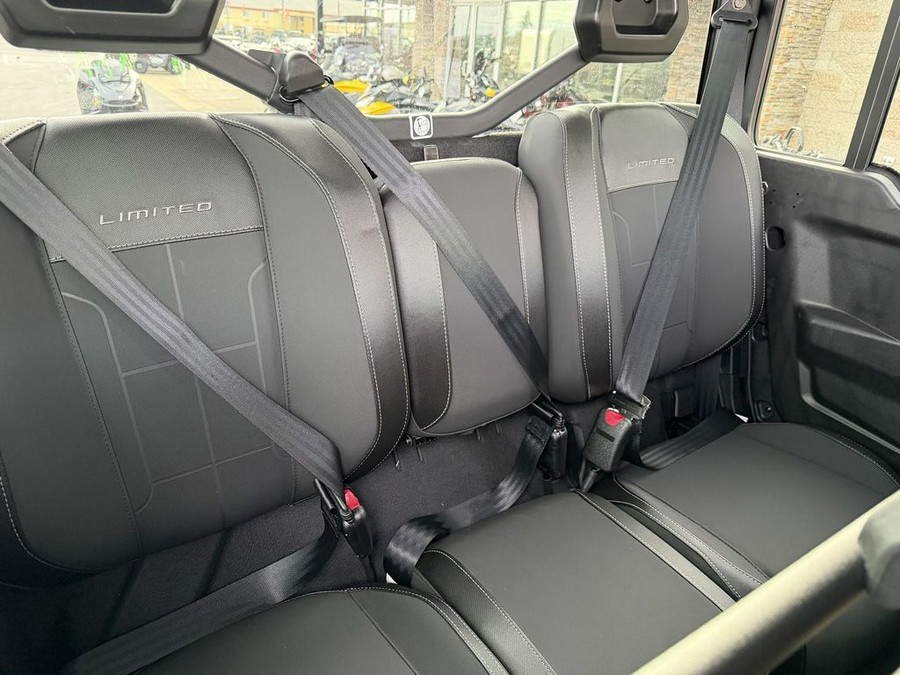 2026 Can-Am® Defender MAX Limited HD11